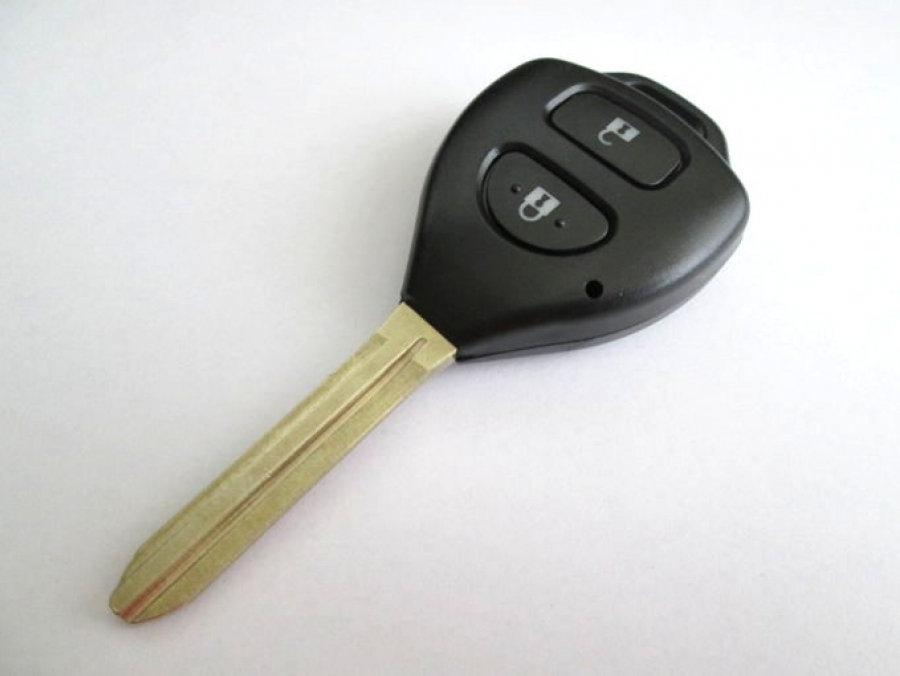 Кутийка за автомобилен ключ за Toyota с два бутона (TOY43)