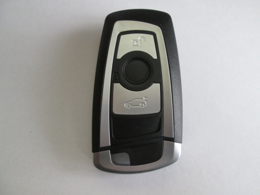 Кутийка за смарт ключ за BMW F-series (3 бутона/сив кант)