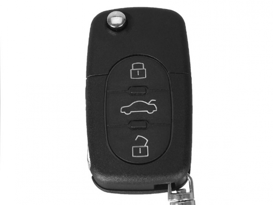 Кутийка за автомобилен ключ с три бутона за Audi (CR1620/CR2032)